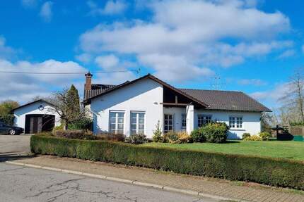 Außergewöhnliches Einfamilienhaus in traumhafter Lage für Grundstücksliebhaber zu vermieten - Völklingen / Ludweiler