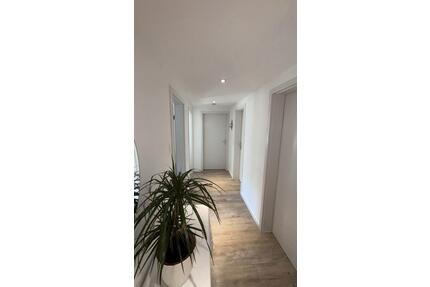 Schöne 3-Zimmer-Wohnung - 658,00&nbsp;EUR Kaltmiete, ca.&nbsp; 54,00&nbsp;m&sup2; in Neunkirchen (PLZ: 57290)