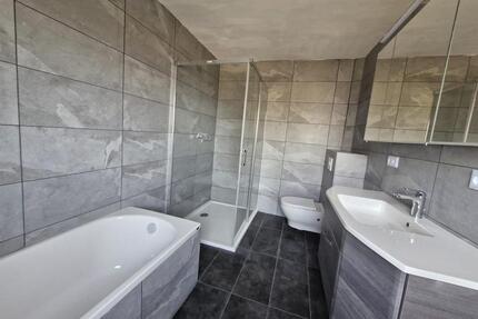 Frisch renoviertes Einfamilienhaus mit großem Garten - Lichtenberg