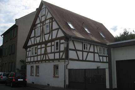 Wohnung zum Mieten in Offenbach 1.800,00 € 163 m²