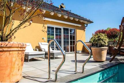 Exklusives -Haus im Haus-mit Pool und Panaoramablick! - Pforzheim Südweststadt