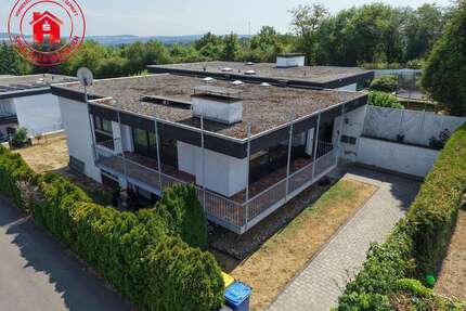 Haus zum Kaufen in Wertheim 400.000,00 € 239 m²
