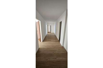 Wohnung zum Mieten in Ratingen 1.500,00 € 115.7 m²
