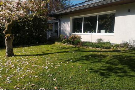 Bungalow auf dem Rhen - 840.000,00&nbsp;EUR Kaufpreis, ca.&nbsp; 250,00&nbsp;m&sup2; in Henstedt-Ulzburg (PLZ: 24558)