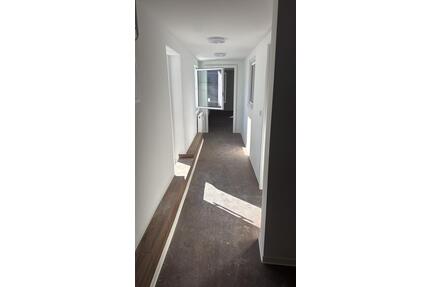 2 Zimmer Wohnung zu vermieten - 750,00&nbsp;EUR Kaltmiete, ca.&nbsp; 85,00&nbsp;m&sup2; in Limburg an der Lahn (PLZ: 65549)