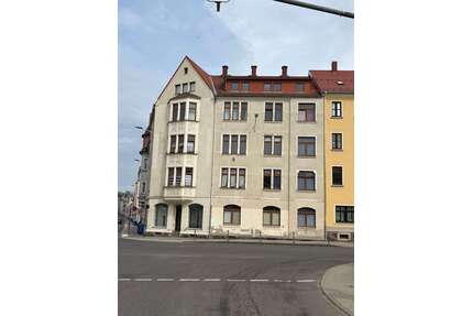 Haus zum Kaufen in Freiberg 600.000,00 € 701.26 m²