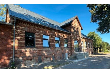 4-Zimmerwohnung zu Vermietung - 1.200,00&nbsp;EUR Kaltmiete, ca.&nbsp; 120,00&nbsp;m&sup2; in Neuenkirchen (PLZ: 17498)