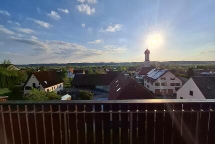 Helle AltbauDachgeschoss Wohnung mit Balkon - Münsterhausen