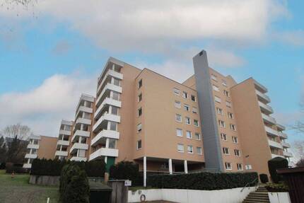 Attraktive 3-Zimmer Wohnung mit Balkon und TG-Stellplatz - Korntal-Münchingen