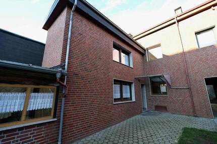 Außergewöhnliche Flächenvielfalt auf mehreren Ebenen - ideal für Familien oder Mehrgenerationenwohnen. - Viersen Dülken