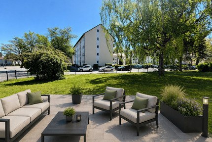 Provisionsfrei! Fantastische und gepflegte 4-Zimmer-EG-Wohnung mit eigenem Garten, Terrasse & Balkon mit ca. 120 qm in Nürnberg Katzwang