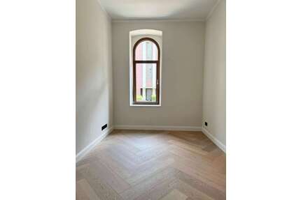 Wohnung zum Kaufen in Düsseldorf 269.000,00 € 69.45 m²