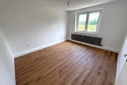 Duisburg-Alt Hamborn, Wittfelder Straße 177 - 2-Zimmer-Wohnung im 2.OG gerne zeitnah zu mieten ( max. 2 Personen ) !!