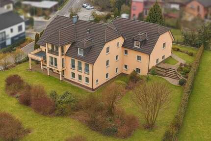 Haus zum Kaufen in Neustadt an der Aisch 935.000,00 € 352.89 m²