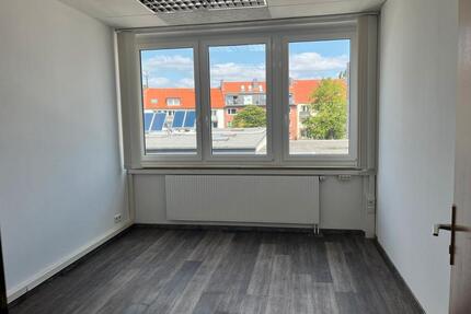 Büro Raum Hamburg. Ab Sofort. - 500,00&nbsp;EUR Kaltmiete, in Hamburg (PLZ: 22089) Wandsbek