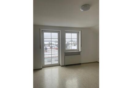 ruhige Singlewohnung - 370,00&nbsp;EUR Kaltmiete, ca.&nbsp; 31,00&nbsp;m&sup2; in Cham (PLZ: 93413)