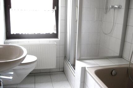 Renov.-3 - Zi.- Whg. mit Einbauküche in Northeim0T-Bühle