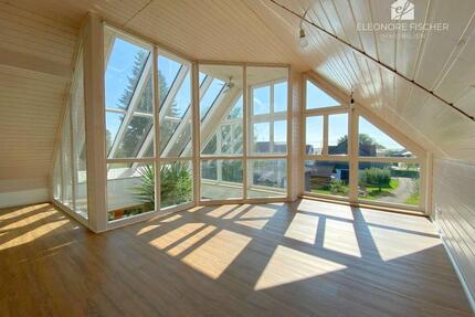 Energieeffiziente 5-Zi.-Dachgeschosswohnung für gehobene Ansprüche - Fünfstetten