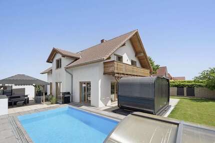 Haus zum Kaufen in Barsinghausen 775.000,00 € 243 m²
