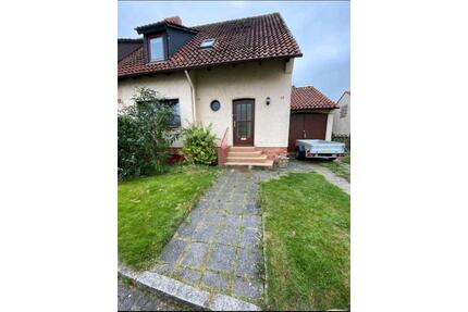 Doppelhaushälfte Büddenstedt - 110.000,00&nbsp;EUR Kaufpreis, ca.&nbsp; 99,00&nbsp;m&sup2; in Helmstedt (PLZ: 38372) Offleben