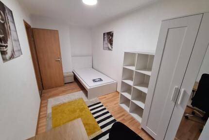 Zimmer zu vermieten - 480,00&nbsp;EUR Kaltmiete, ca.&nbsp; 11,00&nbsp;m&sup2; in Fürth (PLZ: 90766) Eigenes Heim