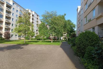 helle, großzügige Eigentumswohnung, 2Loggien, in ruhiger Lage - Wolfsburg Detmerode