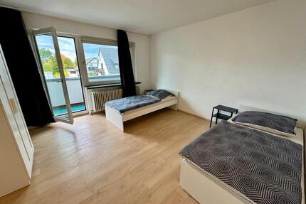 Günstiges Monteurzimmer Langenfeld - Nähe Leverkusen Opladen Köln Monteurwohnung mit Parkplatz - Langenfeld (Rheinland)