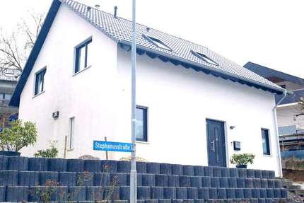 Haus zum Kaufen in Lehmen 429.000,00 € 151 m²