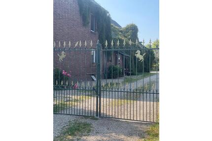Schöne Wohnung auf privatem Pferdehof - Alpen
