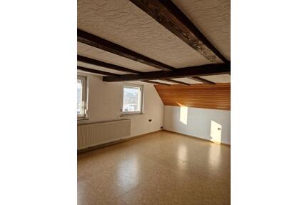 4 Zimmer Wohnung in Melsungen - 650,00&nbsp;EUR Kaltmiete, ca.&nbsp; 120,00&nbsp;m&sup2; in Melsungen (PLZ: 34212)