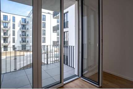 Wohnung zum Mieten in Berlin 642,05 € 55.83 m²
