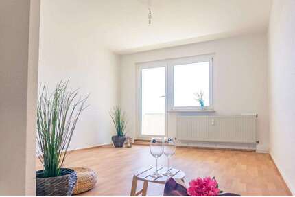 Wohnung zum Mieten in Chemnitz 285,00 € 54.71 m²