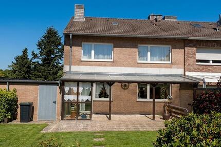 Familienfreundliche Doppelhaushälfte mit Garage und Garten - Eschweiler