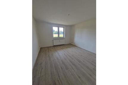 Wohnung zu vermieten - 650,00&nbsp;EUR Kaltmiete, ca.&nbsp; 74,00&nbsp;m&sup2; in Hespe (PLZ: 31693)