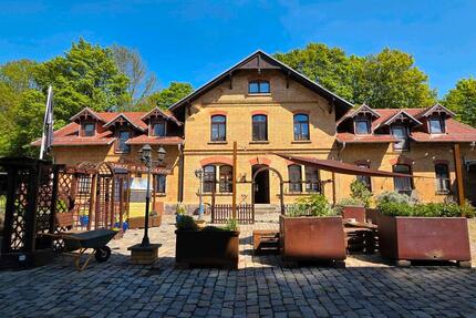 3 Raum Wohnung im Grünen Denkmal - Crimmitschau