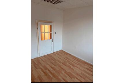 4 Zimmer Wohnung - 1.600,00&nbsp;EUR Kaltmiete, ca.&nbsp; 116,00&nbsp;m&sup2; in Kassel (PLZ: 34123) Bettenhausen