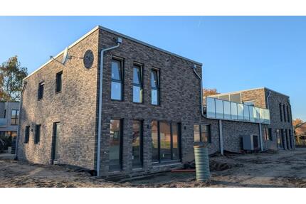 Obergeschosswohnung mit separatem Eingang und großer Dachterrasse - Hamminkeln