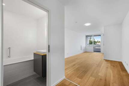 Wohnung zum Kaufen in München 243.000,00 € 32.28 m²