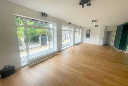 Attraktive Ladeneinheit oder alternativ Wohnung in zentraler Lage im Stuttgarter Bohnenviertel