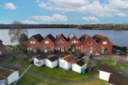 Timmel - Charmantes Ferienhaus mit Wasserblick, direkt am Timmeler Meer. Top Lage! - Großefehn-Timmel