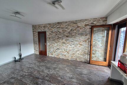Erstklassige 3-Zimmer-Wohnung mit 3 Balkone in Wuppertal-Barmen