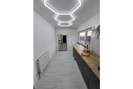 Penthouse (Abgelegene Lage) - 480.000,00&nbsp;EUR Kaufpreis, ca.&nbsp; 175,00&nbsp;m&sup2; in Benningen am Neckar (PLZ: 71726)