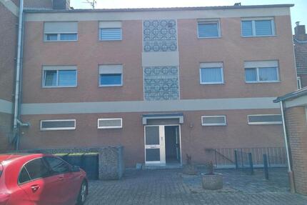 3 Zimmerwohnung in Euskirchen - 210.000,00&nbsp;EUR Kaufpreis, ca.&nbsp; 80,00&nbsp;m&sup2; in Euskirchen (PLZ: 53879)