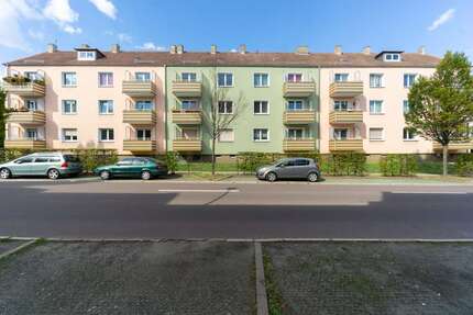 Wohnung zum Mieten in Schönebeck 355,80 € 59.3 m²