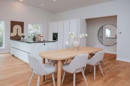 Haus zum Kaufen in Lüttow-Valluhn 599.000,00 € 271 m²