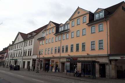 Haus zum Kaufen in Weimar 9.000.000,00 € 3473 m²