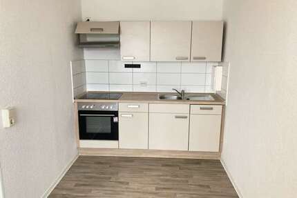 Wohnung zum Mieten in Bitterfeld-Wolfen 337,00 € 57 m²