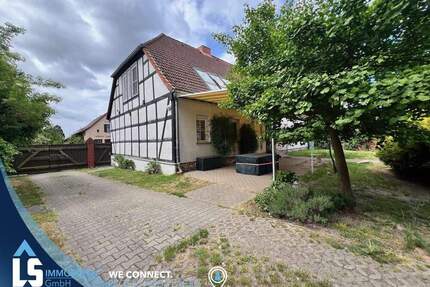 Fachwerkjuwel mit großem Grundstück, voll möbliert - Cobbel