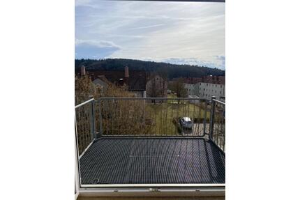 Dachgeschoßwohnung - 550,00&nbsp;EUR Kaltmiete, ca.&nbsp; 61,00&nbsp;m&sup2; in Neustadt an der Waldnaab (PLZ: 92660)