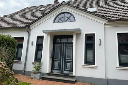 Großzügiges Einfamilienhaus im Zentrum von Wilster